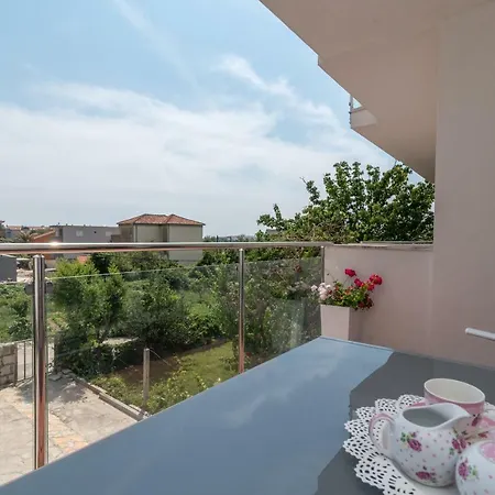 Apartment Radica *